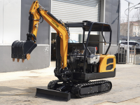 Mini Excavadora Plumer PLTE-20 25 HP 2 Toneladas motor KUBOTA